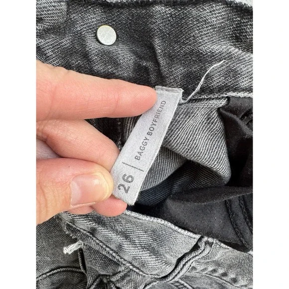 Pacsun Women's Baggy‎ Boyfriend Dark Wash Shorts Size 26 - Picture 4 of 6